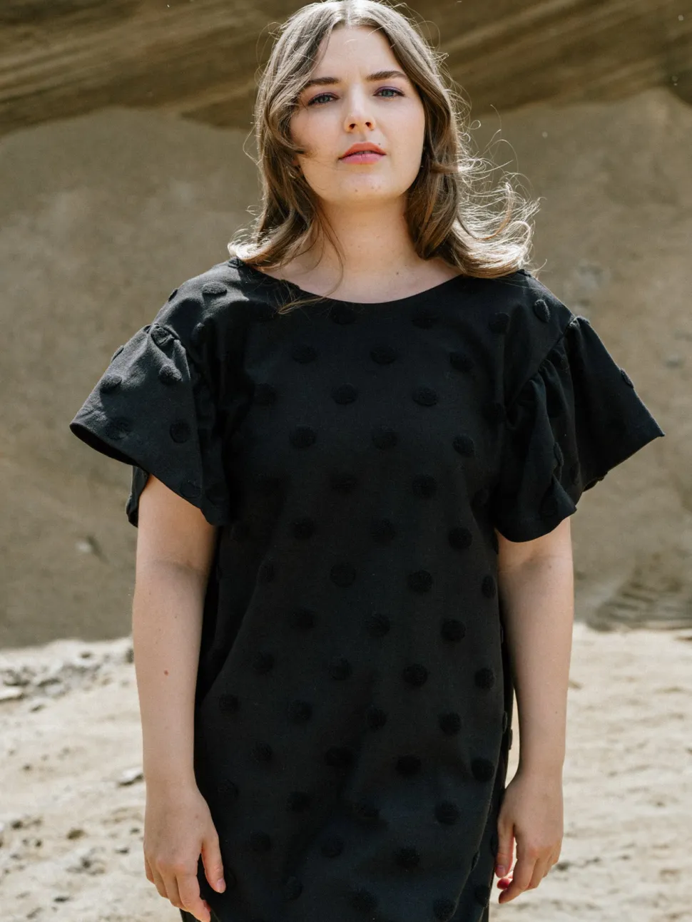 Aida Mekko, Black Big Dot