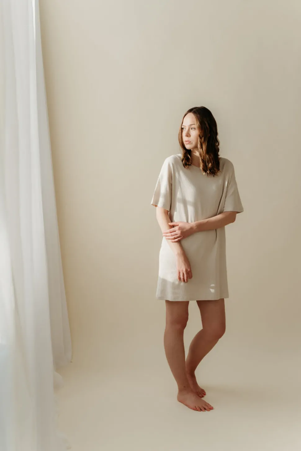 Asha Paita, Beige