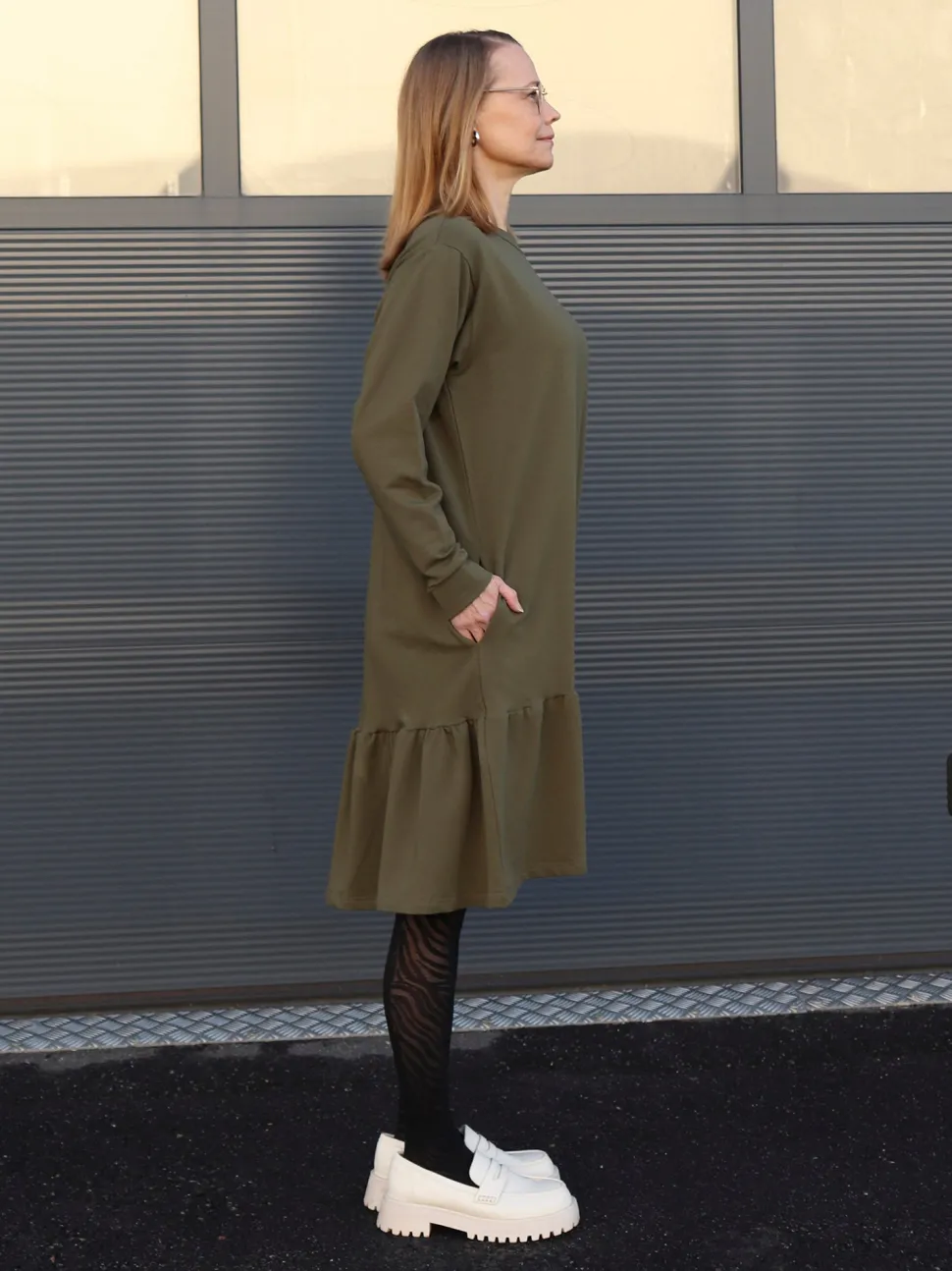 Aura Mekko, Olive Night