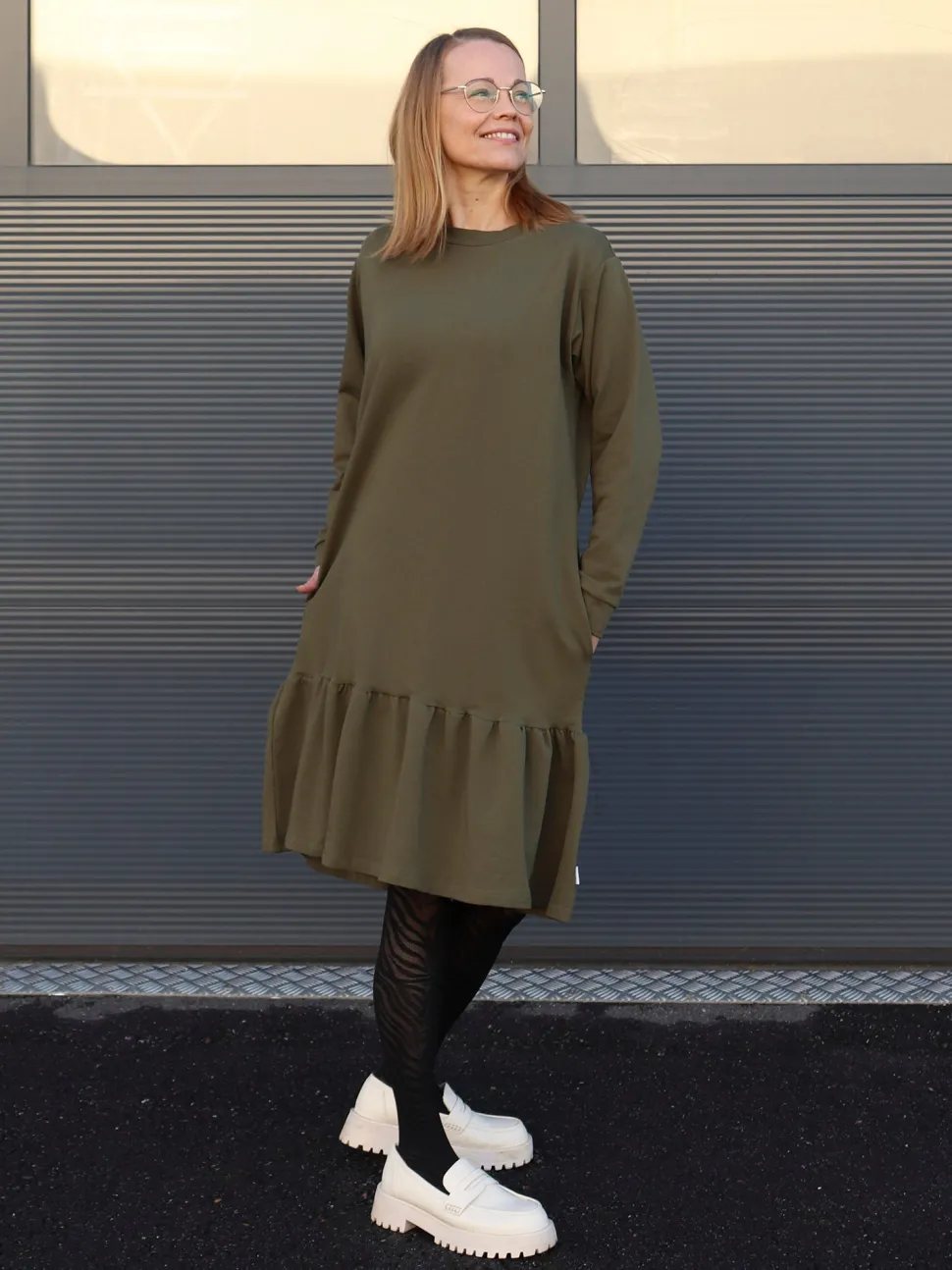 Aura Mekko, Olive Night