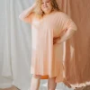 Carly Mekko, Apricot