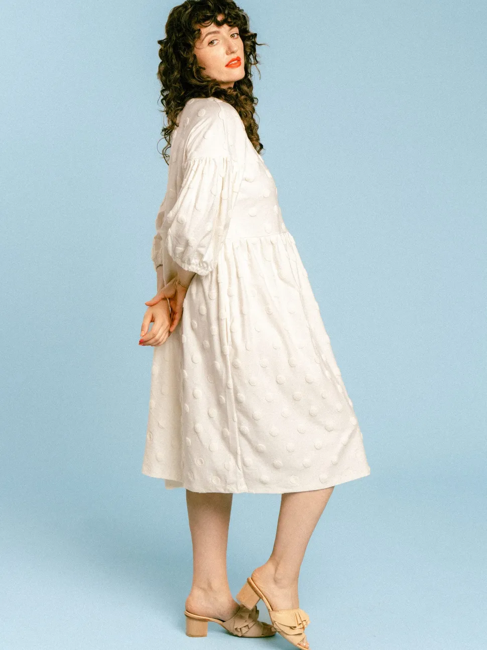 Elena Mekko, White Big Dot