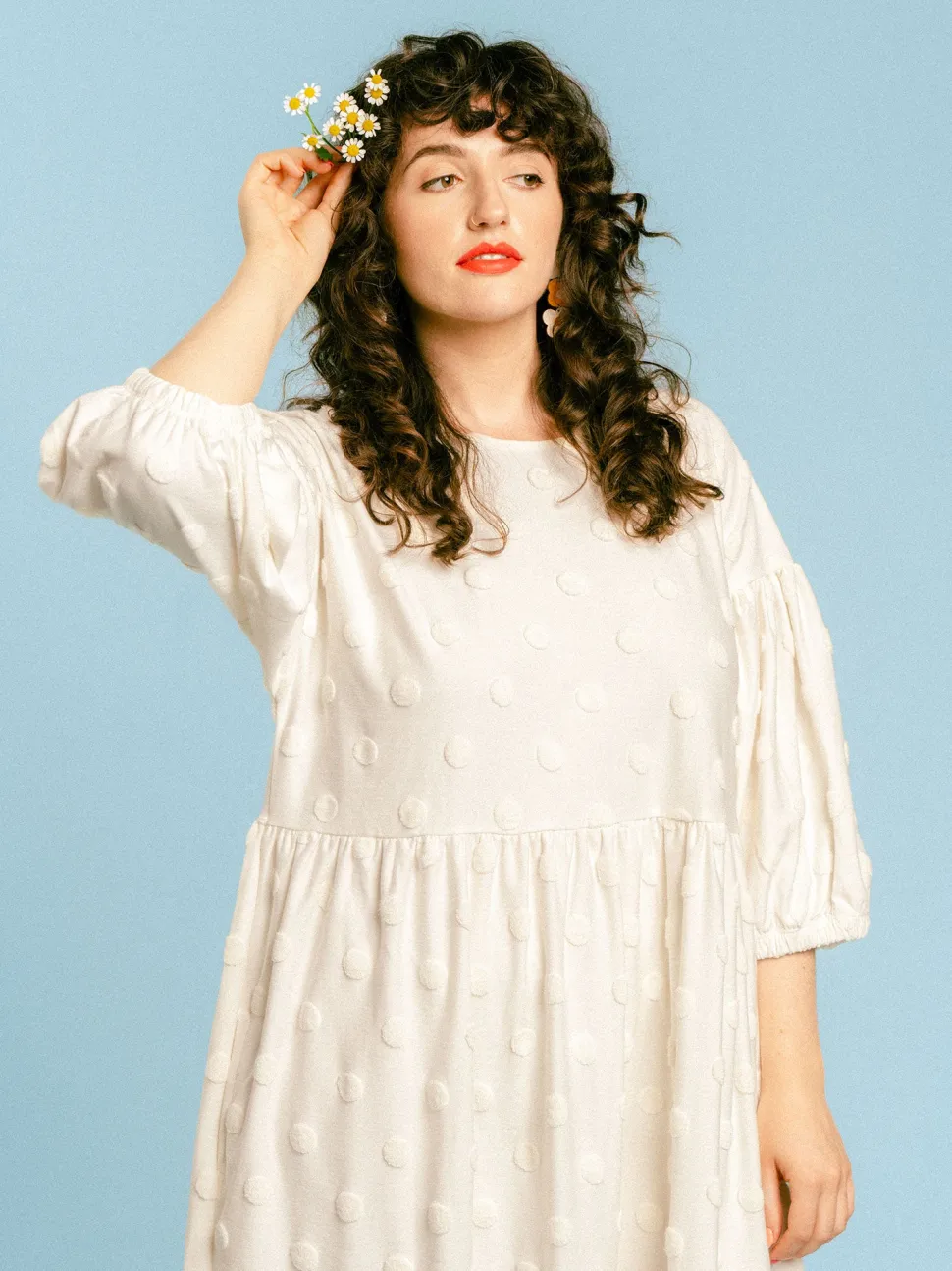 Elena Mekko, White Big Dot