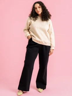 Frankie Svetari, Wild Jacquard, Light Beige