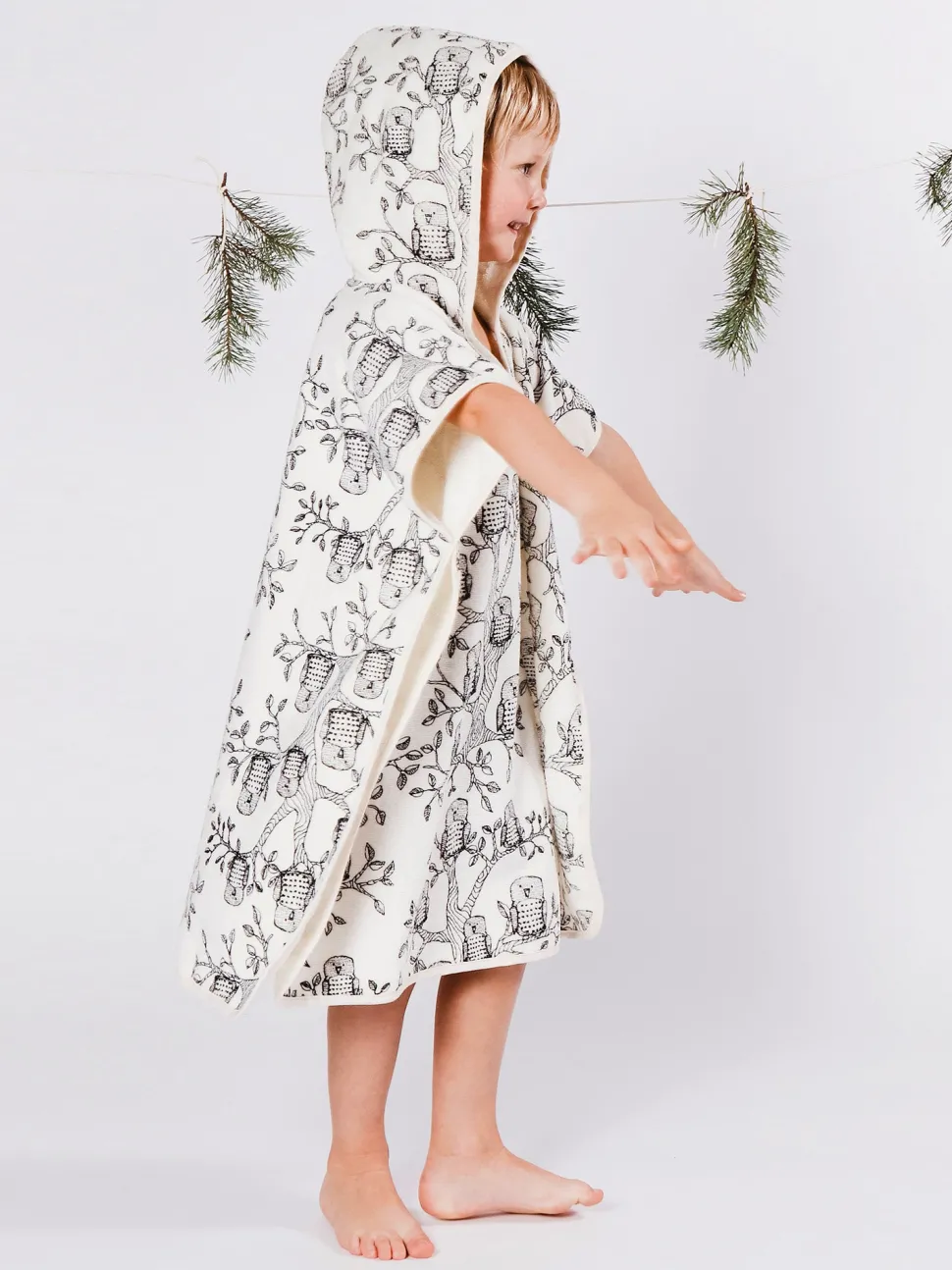 Hollis Kylpyponcho, Pöllö Luonnonvalkoinen