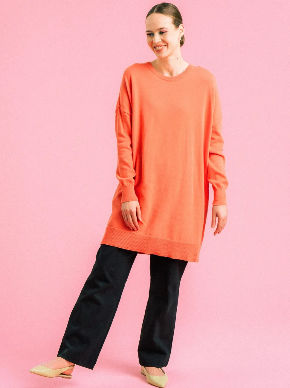 Iida Neuletunika, Coral