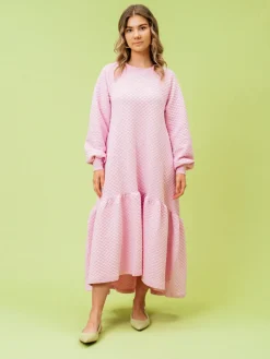 Isabella Mekko, Bubble Pink