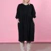 Ivy Mekko, Musta
