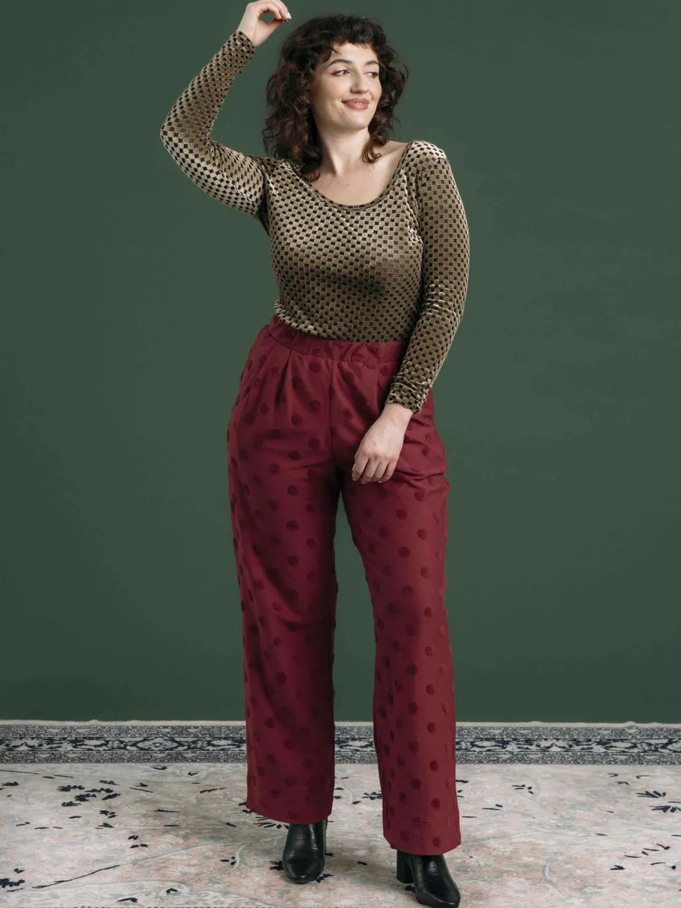 Jill Housut, Wine Red Big Dot