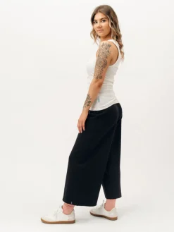 Lena Toppi, Off-White Ribbi