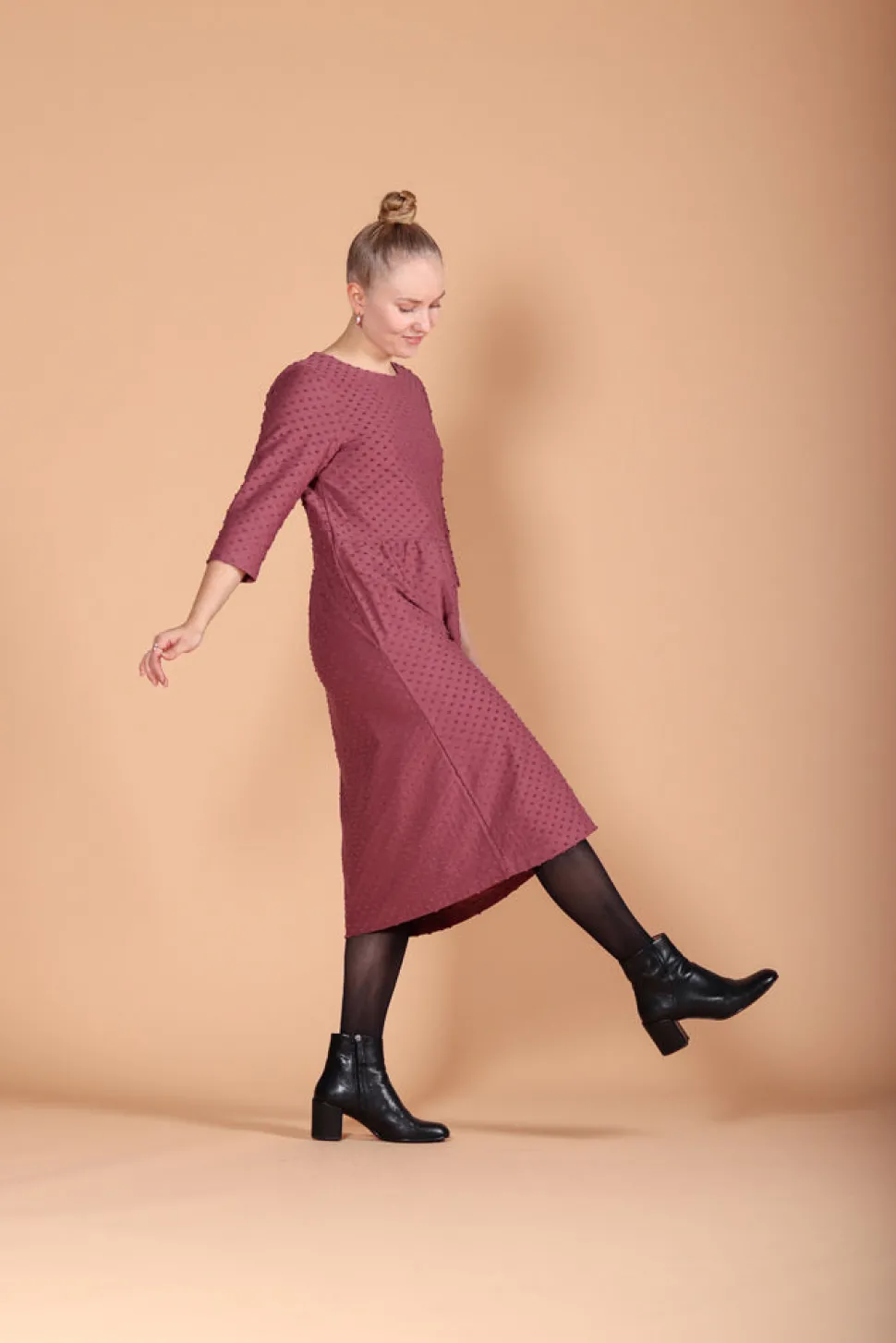 Marisa Mekko, Rose Brown Dot