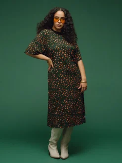 Marisola Mekko, Leo Green