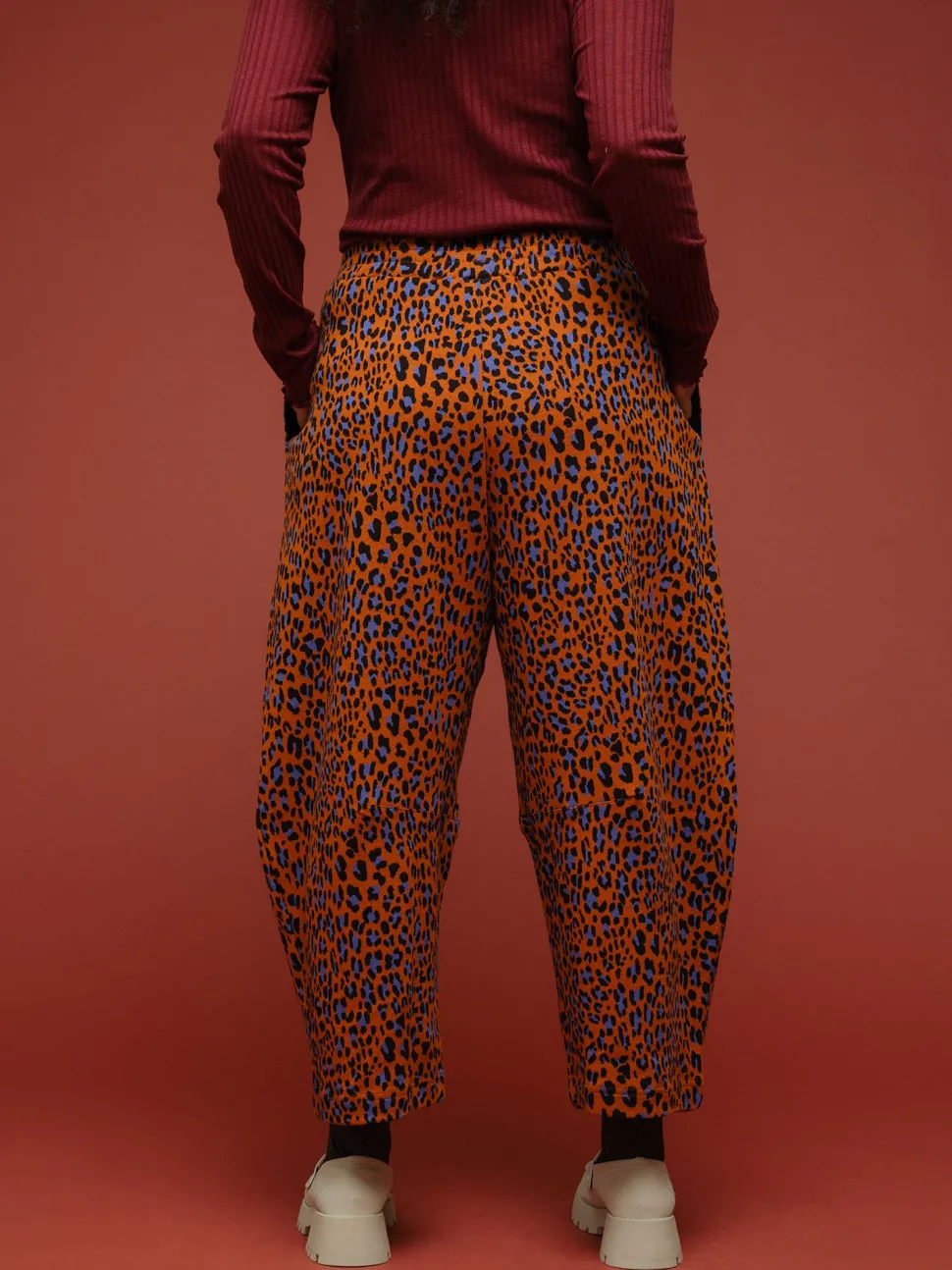 Marten Housut, Leo Copper