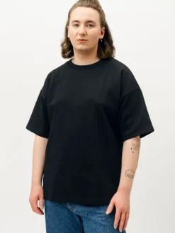 Queen T-Paita, Musta