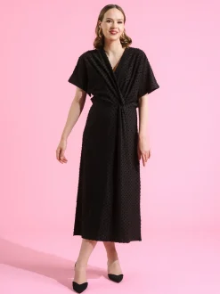 Salome Mekko, Musta Dot