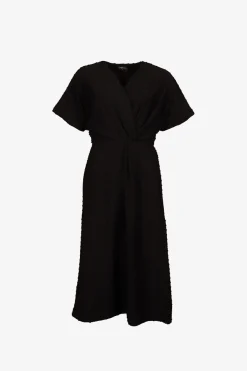 Salome Mekko, Musta Dot
