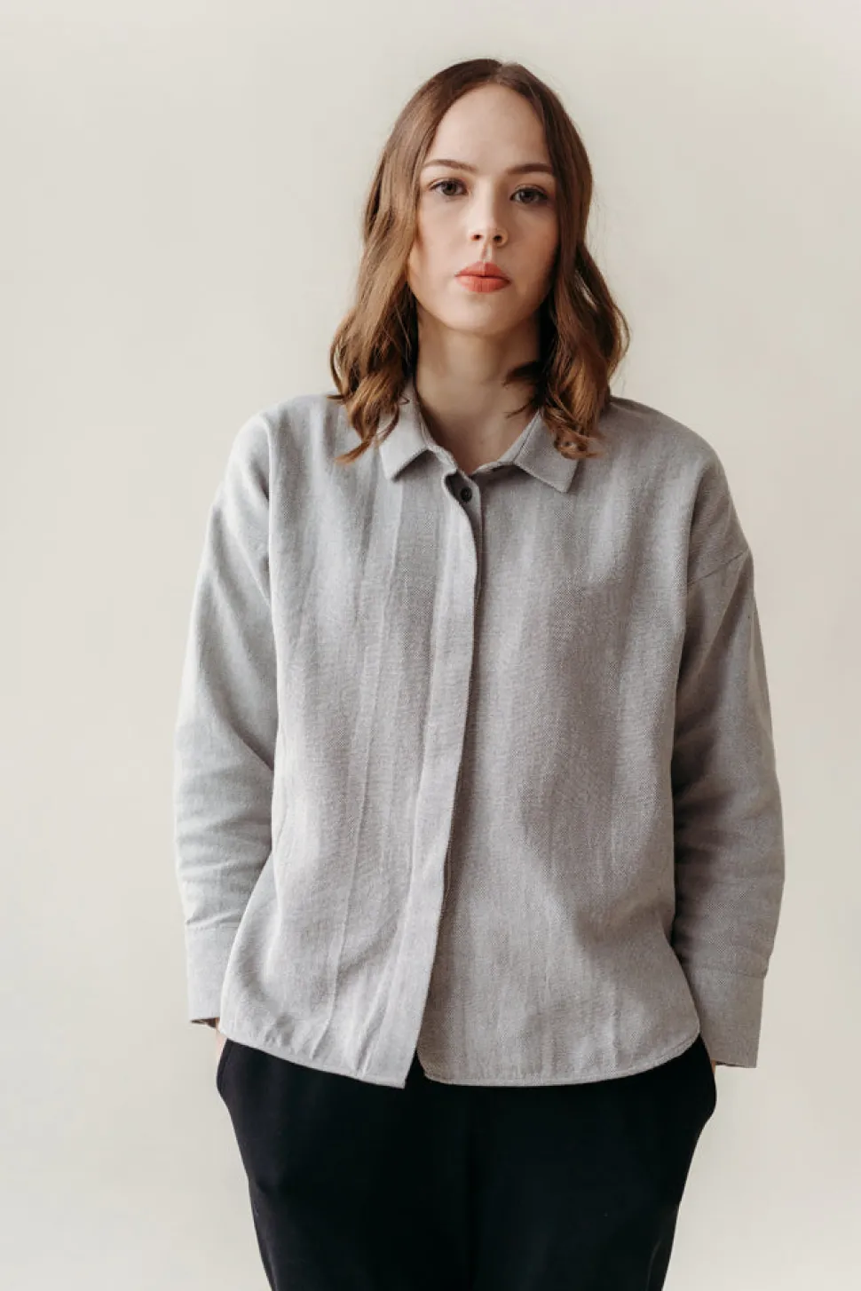 Stella Pusero, Grey