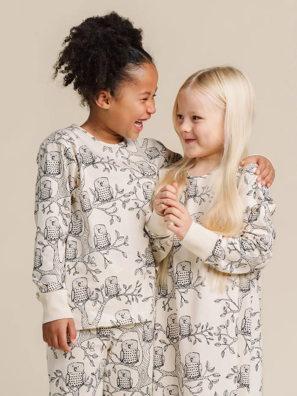 Terri Pyjama, Pöllö Luonnonvalkoinen