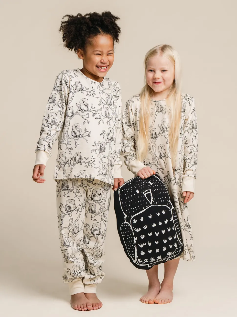 Terri Pyjama, Pöllö Luonnonvalkoinen